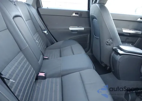 2010 Volvo S40 2.4I from USA, damaged, VIN YV1382MS5A2502225